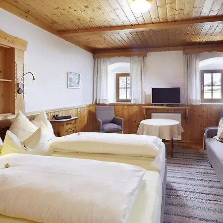 Oberbraeu Panzió 3*